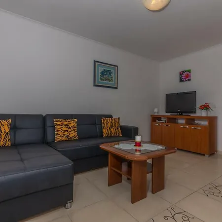 Apartment Marija *